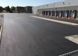 Best Asphalt Driveway Installation  in Bellefontaine, OH